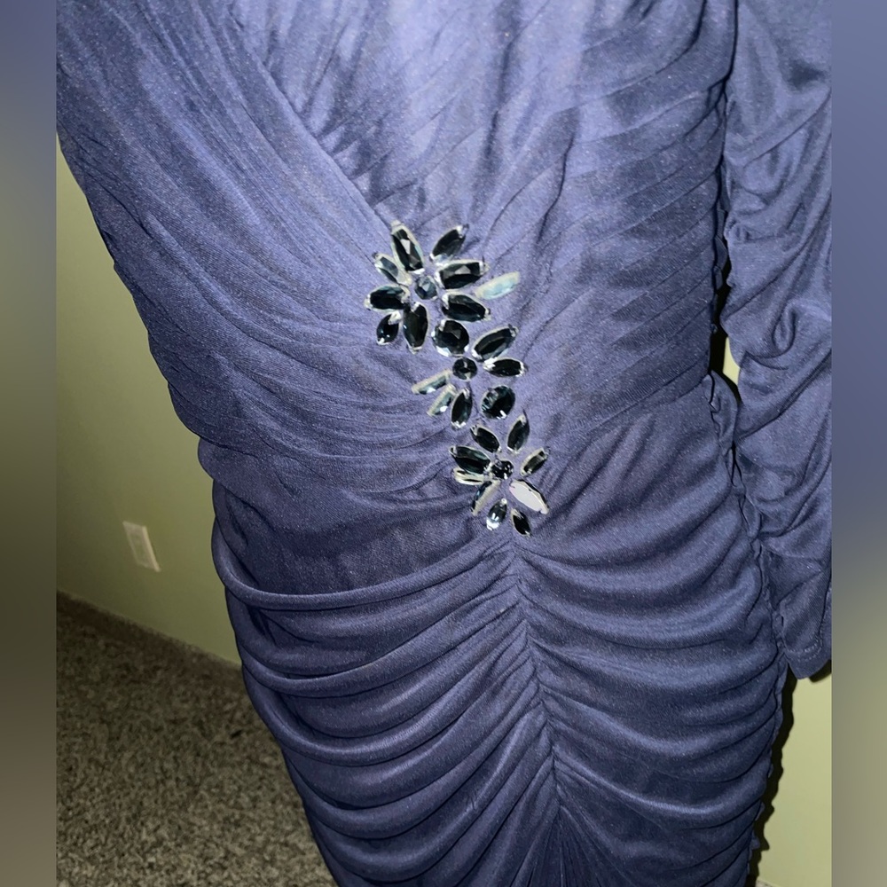 Arianna Papell gown - Picture 2 of 5
